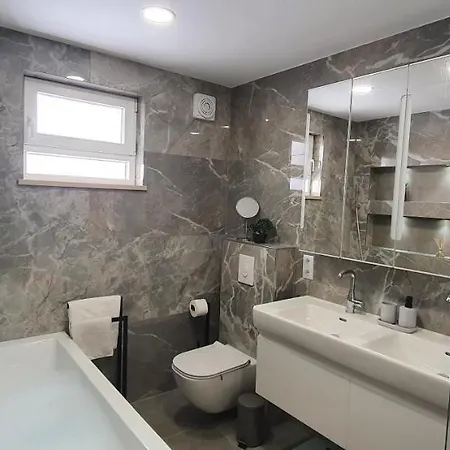 Apartment Aquamarine Deluxe